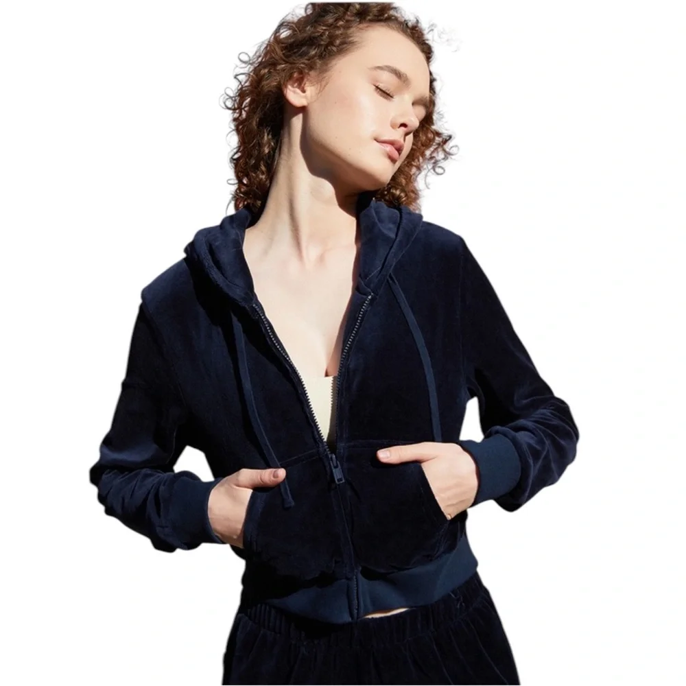 JOHN GALT / BRANDY MELVILLE Velour Full Zip Hoodie in Navy - New With Ta…